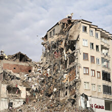 Deprem ülkesinde yaşamak ve çareler
