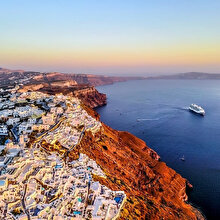 Ege'nin romantiği: Santorini