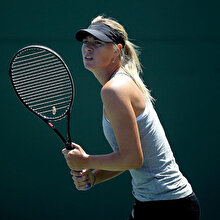 Sporun efsanelerinden Sharapova tenisi bıraktığını açıkladı
