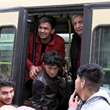 Hem karadan hem denizden mülteciler Avrupa yolunda