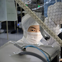Japon elektronik üreticisi Sharp, Coronavirüs sebebiyle maske üretmeye başlıyor
