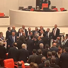 TBMM Genel Kurulu'nda milletvekilleri arasında yumruklu kavga