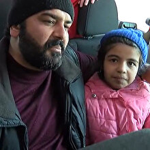 Yunan polisinin ailesinden ayırdığı Menice, Pazarkule'de ailesine kavuştu