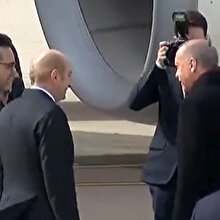 Cumhurbaşkanı Erdoğan Brüksel ziyareti öncesi kendisini bekleyen heyetle tokalaşmadı