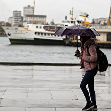 ☔Meteoroloji uyardı: İstanbul'a yağmur geliyor