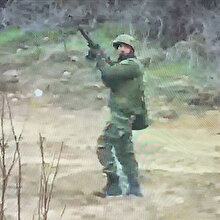 Yunan askerleri mültecilere rastgele ateş açıyor