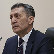 Bakan Selçuk'tan çocuklar için çağrı