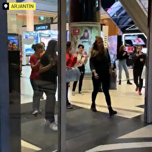 Arjantin'de AVM çalışanları evlerine gitmeyen müşterileri kovdu