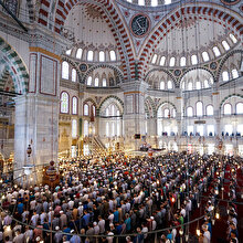 Diyanet İşleri Başkanı Erbaş'tan 'cuma namazı' açıklaması