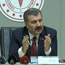 Sağlık çalışanlarından bahsederken Sağlık Bakanı Koca'nın gözleri doldu