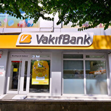 Vakıfbank kredi kartı borçlarını erteledi