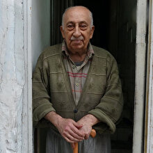 Zabıtaya nazik hitabıyla duygulandıran 'Burhan Amca' hastaneye kaldırıldı