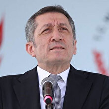 'Lise öğrencileri için iyi bir haberim var' deyip yeni uygulamayı duyurdu
