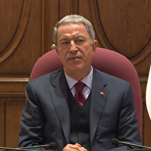 Bakan Akar’dan askerlik süresinin uzatılmasına ilişkin açıklama