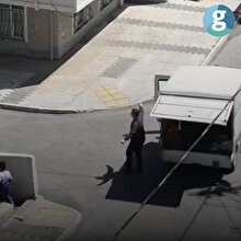 Fırıncılar şarkı söyleyerek ekmek sattılar