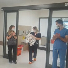 Bursa'da yeni doğan bebek 8 günde koronavirüsü yendi