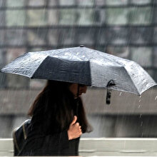 Meteoroloji'den İstanbul'a 'kuvvetli sağanak' uyarısı