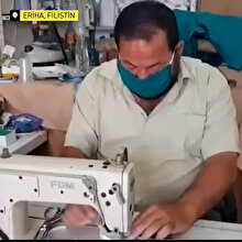 Filistinli terzi diktiği maskeleri ücretsiz dağıtıyor