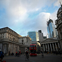Elinde olmayan Türk lirası ile dolar aldılar: Londra'da manipülasyon nasıl yapıldı?