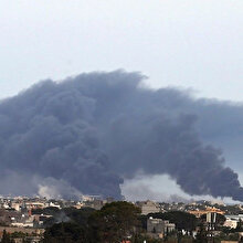 Libya'da Hafter, yolcu uçaklarını bombaladı