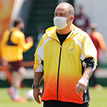⚽56 gün sonra Fatih Terim antrenmana çıktı