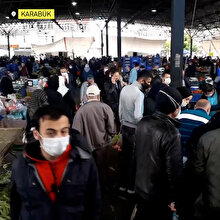 Vatandaşlar soğuk havaya rağmen çarşı ve pazara akın etti