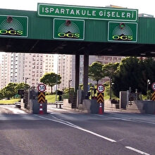 İki sürücünün inadı kazaya neden oldu