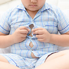 Koronavirüs karantinaları obez çocukları olumsuz etkiliyor