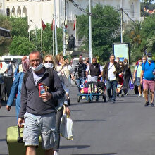 Yeni normalde ilk hafta sonu: İstanbullular Adalar'a akın etti