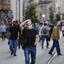 Mayıs ayında banka ve kredi kartı ile harcamalar yüzde 44 yükseldi
