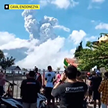 Endonezya'da Merapi volkanında patlama