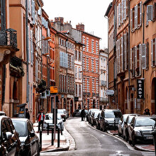 Uçaklar, kiremitler ve geçen yüzyıllar: Toulouse