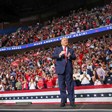 Trump'ın mitingi sonrası onlarca gizli servis görevlisi karantinaya alındı