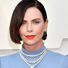 Charlize Theron baklava paylaşımı yaptı, Gaziantep Belediye Başkanı'ndan davet gecikmedi