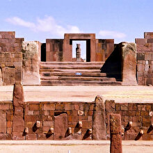 Mitler şehri: Tiwanaku