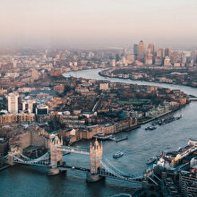 Gezen anne çocukla Londra'da