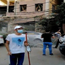 Beyrut'ta halk sokakları kendi çabalarıyla temizliyor