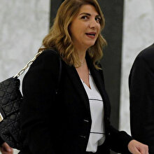 Lübnan'da büyük patlamanın ardından bir bakan daha istifa etti