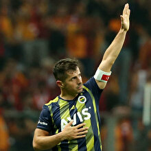 Emre Belözoğlu futbolu resmen bıraktı: İşte duygu dolu mesajı