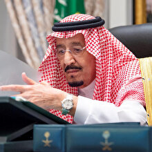 Suudi Arabistan'da üst düzey askeri komutan ve bir yetkili görevden alındı