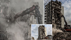 Osmaniye'de ağır hasarlı binaların kontrollü yıkımı devam ediyor