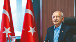 Bol keseden koltuk dağıttı