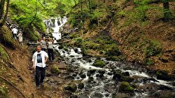 Doğa tutkunlarının adresi "Yedigöller"