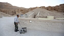 Archaeologists in Egypt unearth pharaonic structures