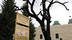 ’Şehitler Ağacı’ndan 193 şehit askerin künyesini çaldılar