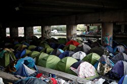 French police clear out Paris migrants camp