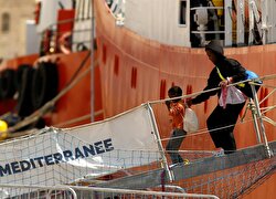 Migrant rescue ship arrives in Malta