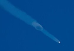 Soyuz rocket fails in mid-air, two-man U.S.-Russian crew lands safely