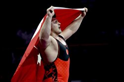 Turkey's Rıza Kayaalp wins gold at European Wrestling Championships