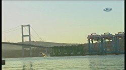 Dev vinç gemisi İstanbul boğazında